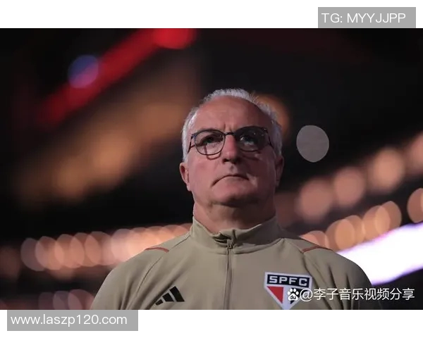 加克波的崛起之路：从青涩小将到足球世界的璀璨明星